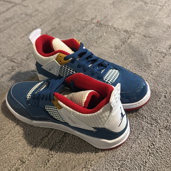 Jordan 4 Retro (PS) - Picture 2 of 6